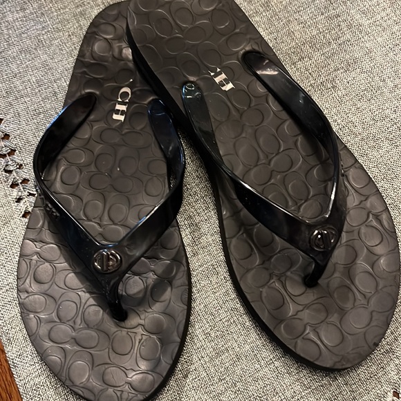 Shoes - Coach Flip Flops
